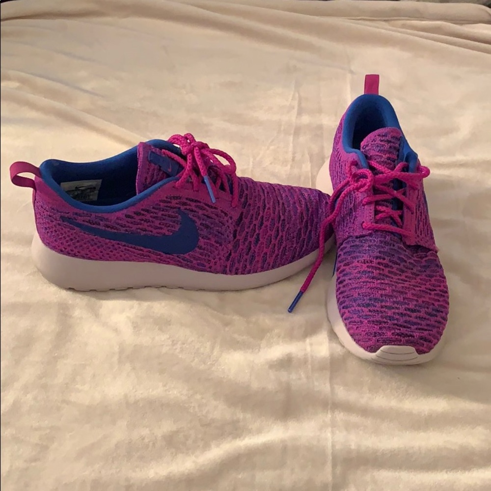 Nike Roshes